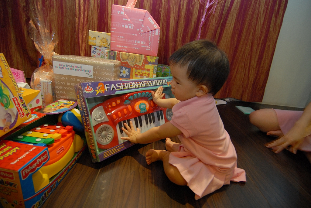 EUR_7225.JPG - "Piano!"